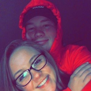 Meet your Posher, Kkurtis